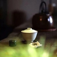 胡灵春