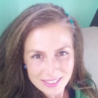 Adela Neczpal