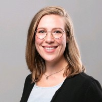 Julia Schade