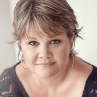 Cindy Lee Van Gaalen