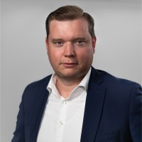 Dr. Dominik Rieder
