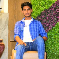 Naveen Kumar R