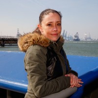 Esther van Dam
