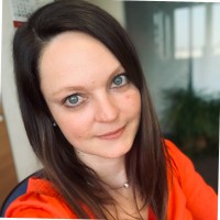 Nadine Heinrich-Brugger