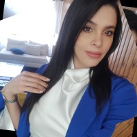 Alba C.