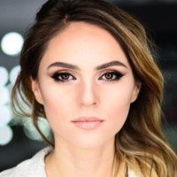 Alexandra Dina
