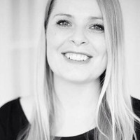 Ester Helga Líneyjardóttir