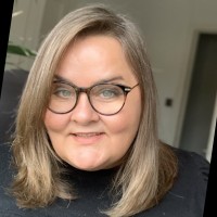 Dr Cecilia McAllister