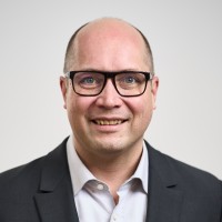 Dr. Jochen Lutz Tillmanns
