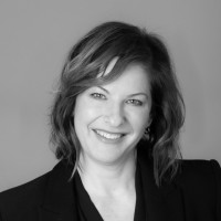 Tatiana Lyons