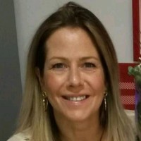 MONICA PLUMA MAÑUECO