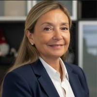 Carmen Milos Samanez