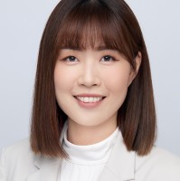 Leslie Huang