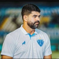 Ari Barros