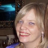 Yvonne Harte