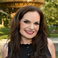 Dr. Mira Cymerman
