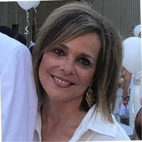 Vickie Davis