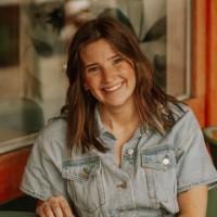 Joanna English