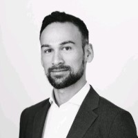 MayTah De Spiegeleer