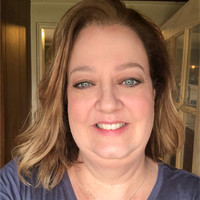Kelly R.