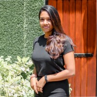 Efi Lakisha