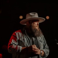 Larry Fleet
