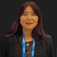 Helen Leung