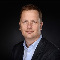 Jens Grzelak, Ll.M.