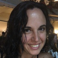 Elena María A.