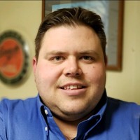 Robert J Wagner