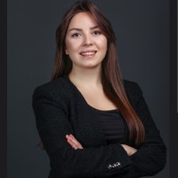 Büşra Ata