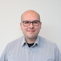 André Van Riel