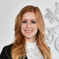 Sandra Prinz - Wealth Management Expert
