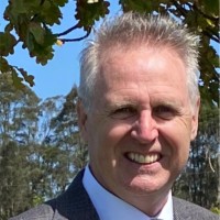 Alan Dowling