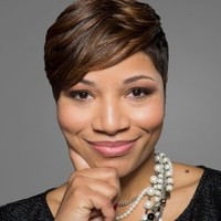 Lori Hall