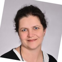 Zsuzsanna Gyulavári