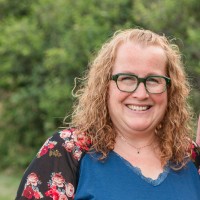 Christa Sims, Rpr