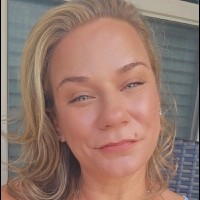 Amanda Van Mill