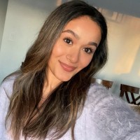 Leanni De Leon