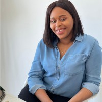 Nadine Tumanyoi