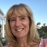 Julie Macrae