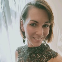 Eszter Csige