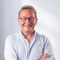 Alejandro J.