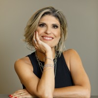 Marcelle Padovesi Amstalden (Ela / She / Ella)