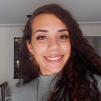 Gabrielle Leal