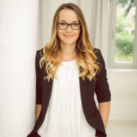 Sandra Kroll
