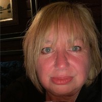 Jo English