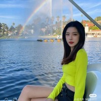 李诗雅