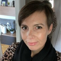 Urska Zdesar
