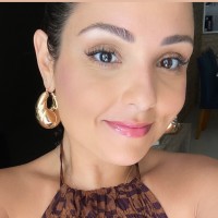 Flávia Coelho